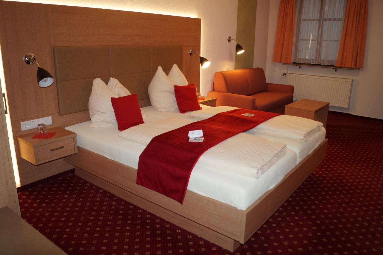 Hotel Traube Сигмаринген Екстериор снимка
