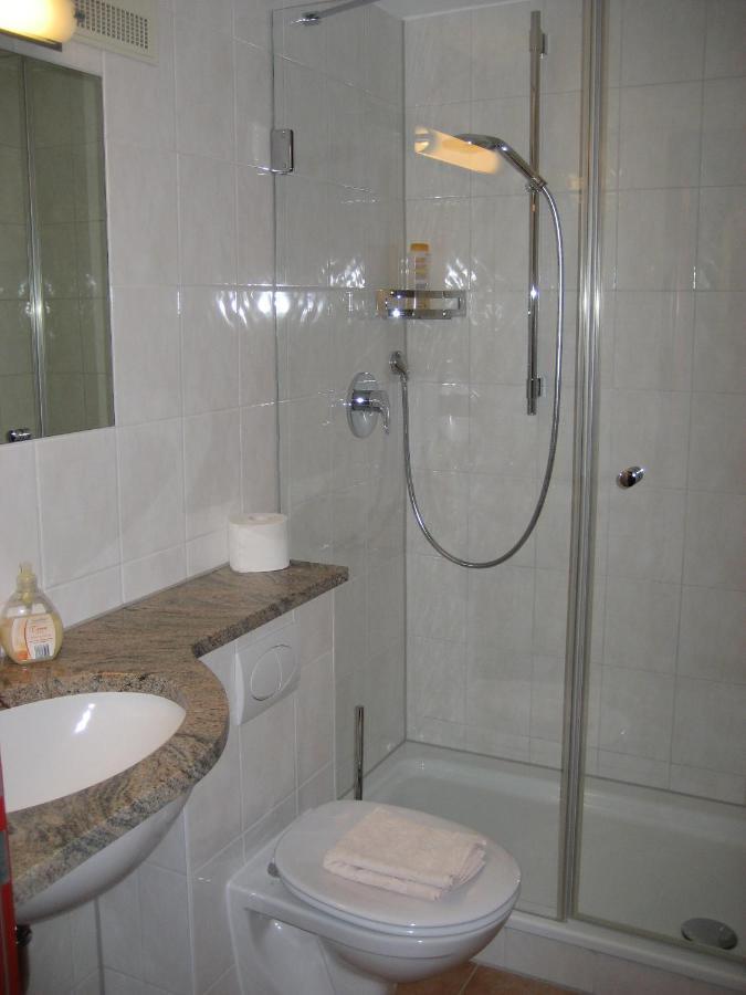 Hotel Traube Сигмаринген Екстериор снимка
